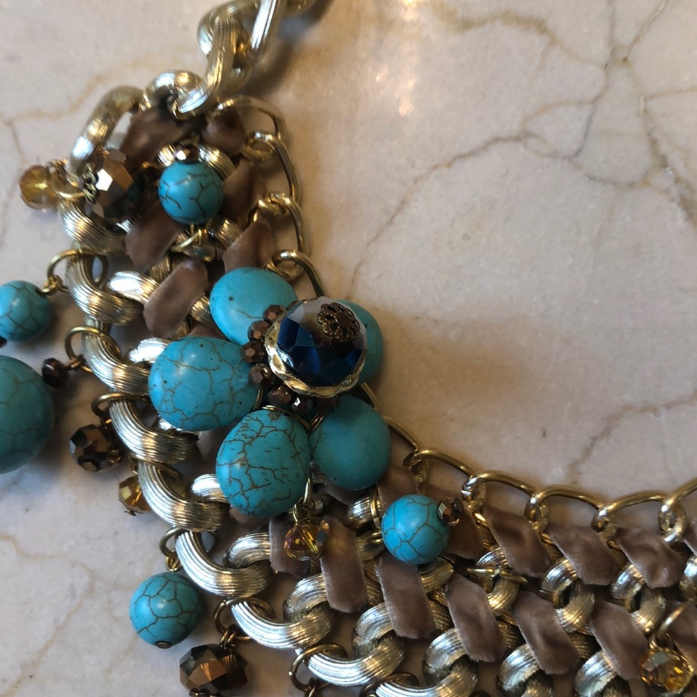 Gorgeous Statement Necklace - image 3